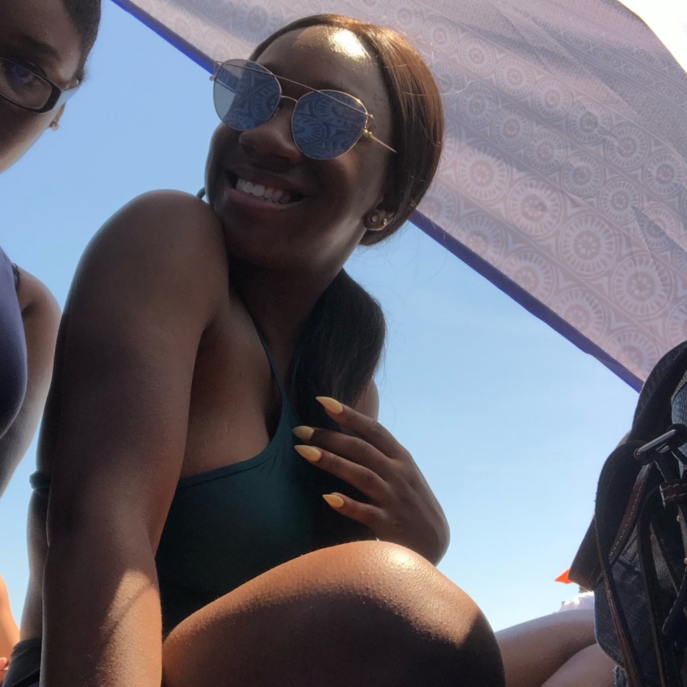 Meet your Posher, Josephine